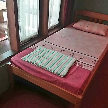 Homestay Triniti Lembang Exterior photo