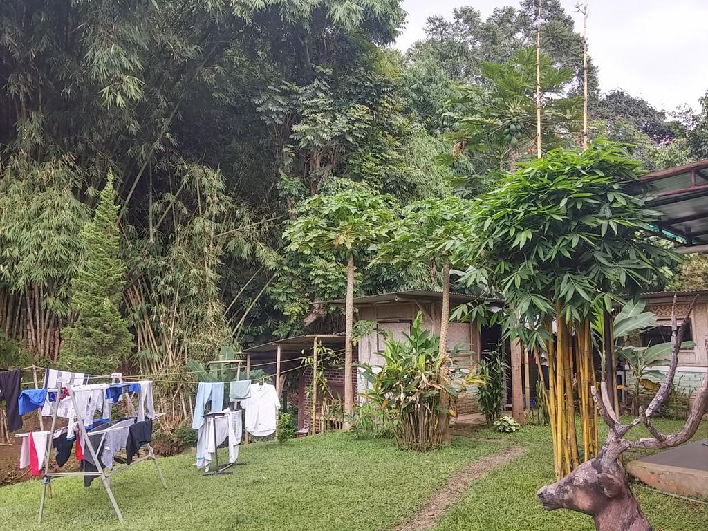 Homestay Triniti Lembang Exterior photo