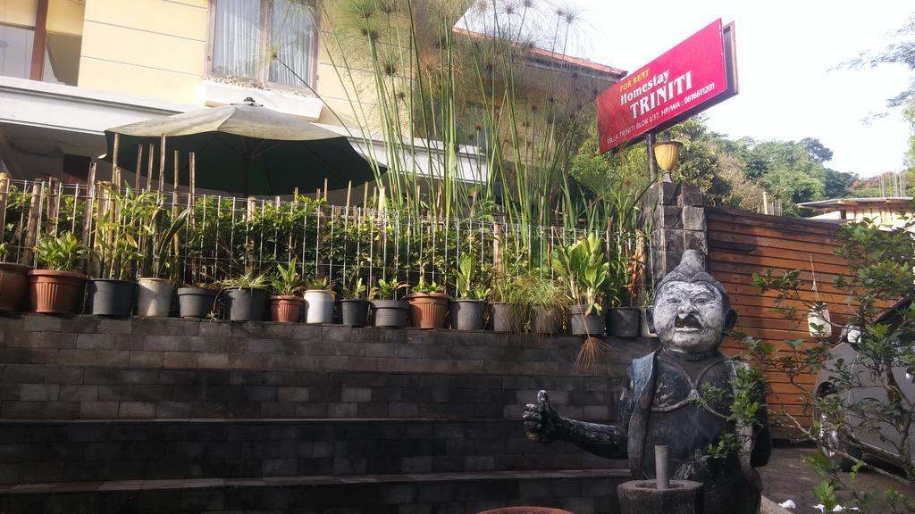 Homestay Triniti Lembang Exterior photo